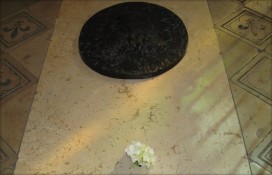 Могила Леонардо да Винчи Могила Леонардо да Винчи