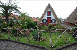 Сантана.Деревенский домик. Сантана.Деревенский домик.