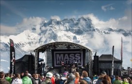 jb-bieuville-mass-hysteria.jpg jb-bieuville-mass-hysteria.jpg