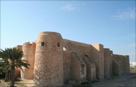 theworld.1168407720.djerba001fort.jpg theworld.1168407720.djerba001fort.jpg