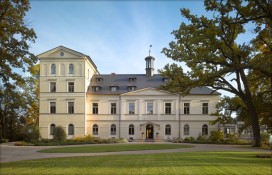 005351-16-exterior-summer.jpg 005351-16-exterior-summer.jpg