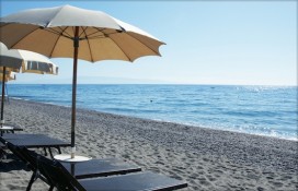 02metropolespiaggia.jpg 02metropolespiaggia.jpg