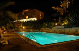 04433_dsc0213fs.jpg 04433_dsc0213fs.jpg