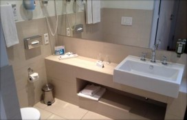 04c5d_bathroom.jpg 04c5d_bathroom.jpg