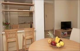 0fb93_20.jpg 0fb93_20.jpg