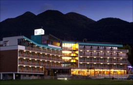 10390453.jpg 10390453.jpg