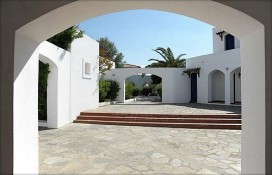 110777811b.jpg 110777811b.jpg