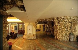 110777843b.jpg 110777843b.jpg