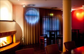 13482282.jpg 13482282.jpg