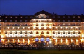 The Leading Hotels of the World Groupe Lucien Barri?re The Leading Hotels of the World Groupe Lucien Barri?re