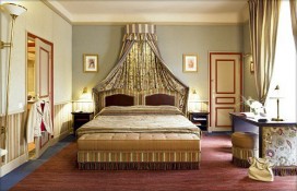 Deluxe Suite Deluxe Suite