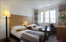 24ea5_4764744.jpg 24ea5_4764744.jpg