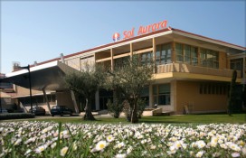 26fe5_897878978.jpg 26fe5_897878978.jpg