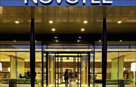 27166104b.jpg 27166104b.jpg