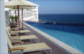 2a137_4444.jpg 2a137_4444.jpg