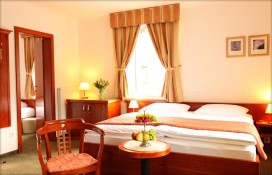 31844581.jpg 31844581.jpg