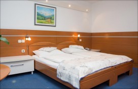 33205066.jpg 33205066.jpg