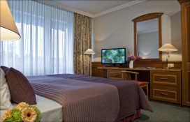 34142036.jpg 34142036.jpg