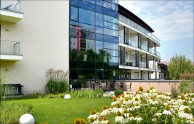 35215933.jpg 35215933.jpg