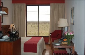 3774b_africanhorizonsolesereniroom01.jpg 3774b_africanhorizonsolesereniroom01.jpg