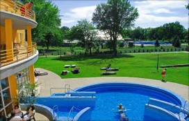 45994853.jpg 45994853.jpg