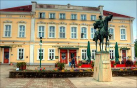 49453888.jpg 49453888.jpg