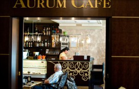 51964417.jpg 51964417.jpg