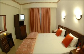 5833680.jpg 5833680.jpg