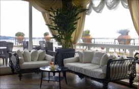 6861b_msicilyestrangersroof.jpg 6861b_msicilyestrangersroof.jpg