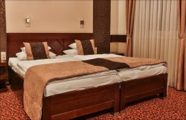 699de_45995319.jpg 699de_45995319.jpg