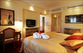 6paris.jpg 6paris.jpg