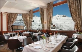 7-restaurant-view-on-the-slopes.jpg 7-restaurant-view-on-the-slopes.jpg