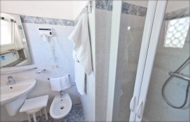 7007054.jpg 7007054.jpg