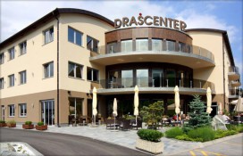 7692821.jpg 7692821.jpg