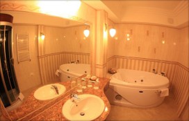 7996a_9202533.jpg 7996a_9202533.jpg