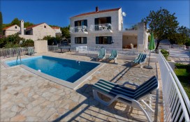 88a90_1.jpg 88a90_1.jpg