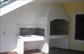 8d1b4_12.jpg 8d1b4_12.jpg