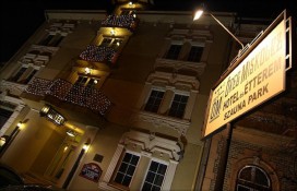 8e37e_57365380.jpg 8e37e_57365380.jpg