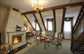 9206966.jpg 9206966.jpg