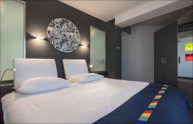 9584c_20660333.jpg 9584c_20660333.jpg