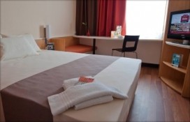 965e2_1989dba00d0006824d61cf6734541.jpg 965e2_1989dba00d0006824d61cf6734541.jpg