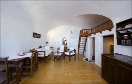 97e99_krokoscavesuite2b.jpg 97e99_krokoscavesuite2b.jpg