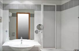 9ec99_20648933.jpg 9ec99_20648933.jpg