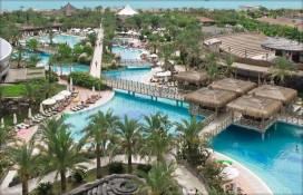 Территория отеля Территория отеля