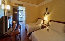 ab069_plazaroomw800.jpg ab069_plazaroomw800.jpg