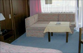 b32a0_115804.jpg b32a0_115804.jpg