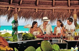 bigsanta-maria-beach-bar.jpg bigsanta-maria-beach-bar.jpg