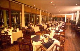 bluewater12.jpg bluewater12.jpg