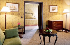 casanovavenezia4-129-1.jpg casanovavenezia4-129-1.jpg