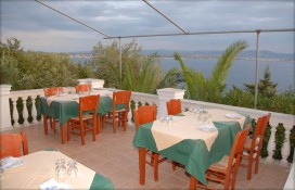 cce60_dsc0176fs.jpg cce60_dsc0176fs.jpg